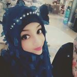 Profile Picture of syed naira khan (@sparkling_girl_74) on Instagram