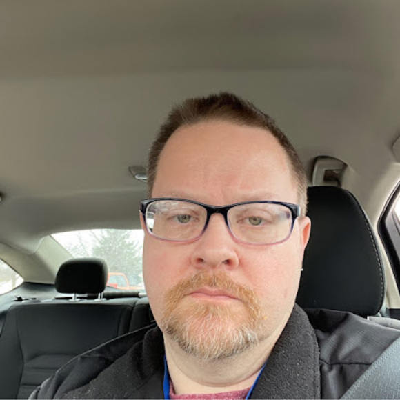 Profile Picture of Christopher Froberg (@c_froberg) on Poshmark