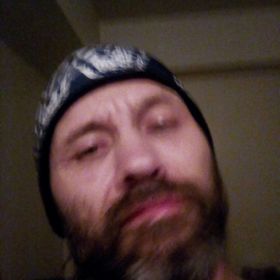 Profile Picture of Casky Robert (@caskyr) on Pinterest