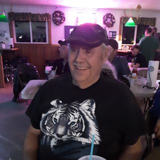 Rich Harnisch - Facebook Profile Picture of Rich Harnisch (@rich.harnisch) on Facebook