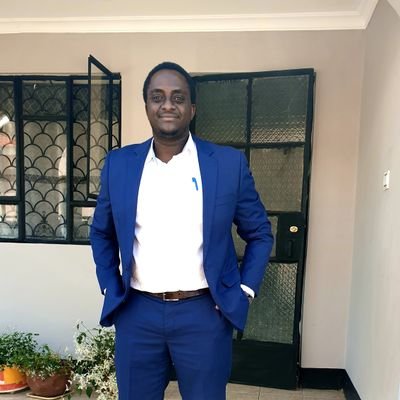 Profile Picture of Dr.Collin Frank (@CollinFrank11) on Twitter