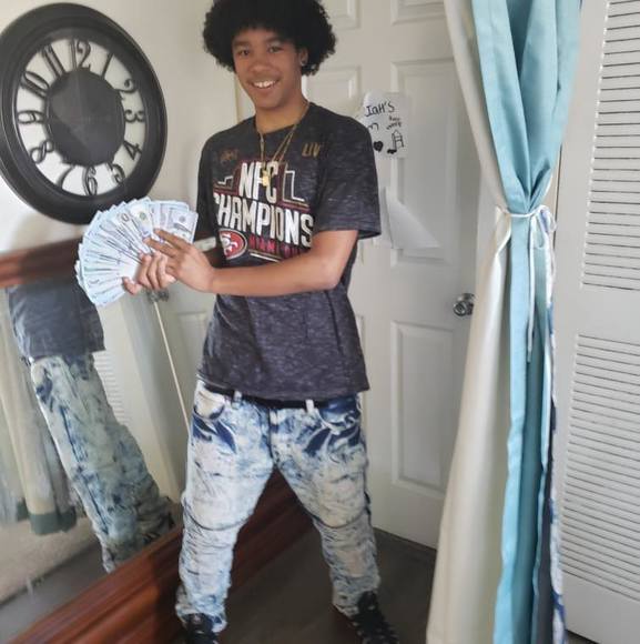 Profile Picture of Lorrell Brock (@alleniversonbb) on Poshmark