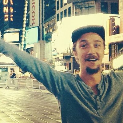 Profile Picture of David Steen (@DaviiDoodle) on Twitter