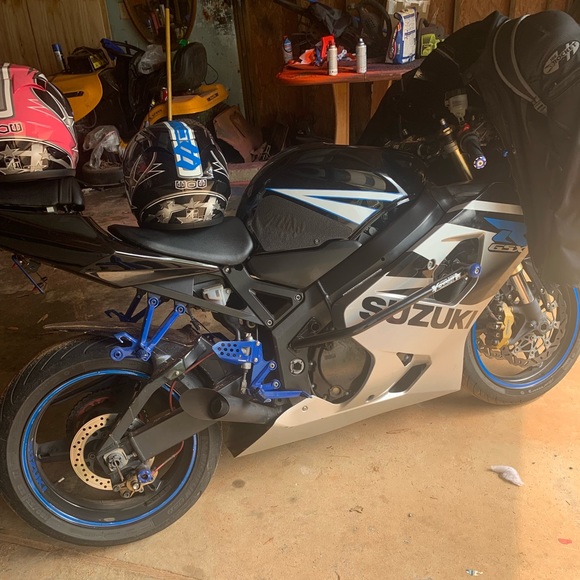 Mitchell Brantley - Poshmark Profile Picture of Mitchell Brantley (@mbrantley85) on Poshmark