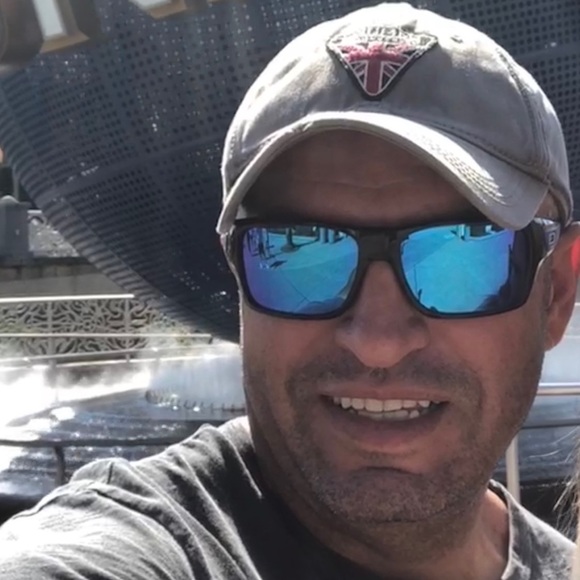 Profile Picture of Fabio Silva (@fabiotiririca) on Poshmark