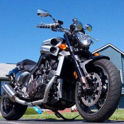 Profile Picture of Bob Streeter (@2009VMAX) on Twitter