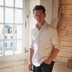 Profile Picture of David Viallard-Debaene (@enroutepourlajoie) on Instagram