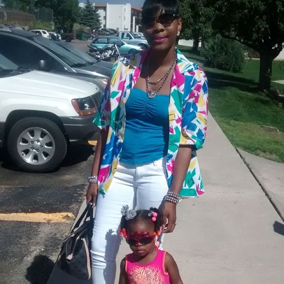 Profile Picture of Ariel Privott (@closet_overflow) on Poshmark