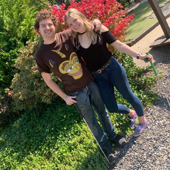 Profile Picture of Nicolette Albion (@nlalbion) on Poshmark