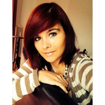 Profile Picture of Laura Schröder (@cora_fan) on Twitter