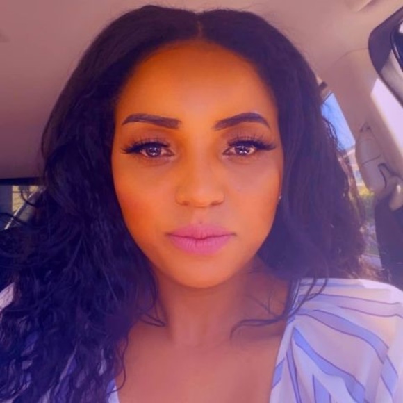 Profile Picture of Asrat Asrat (@tekesteasrat) on Poshmark