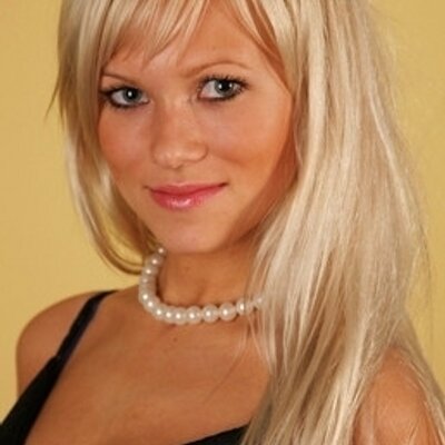 Profile Picture of Raquel Long (@raquellong2010) on Twitter