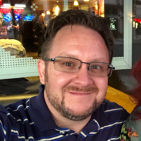 Profile Picture of Erik Oberg (@goodinblue) on Poshmark