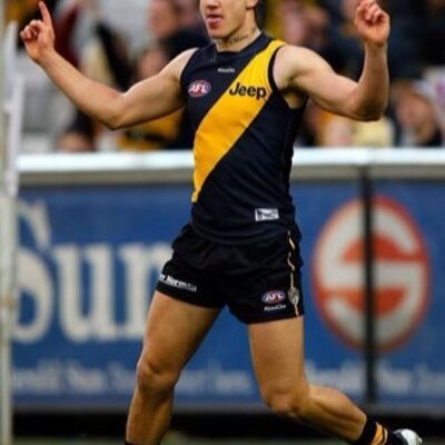 Profile Picture of Joel Nicholls (@joeltigernich22) on Twitter