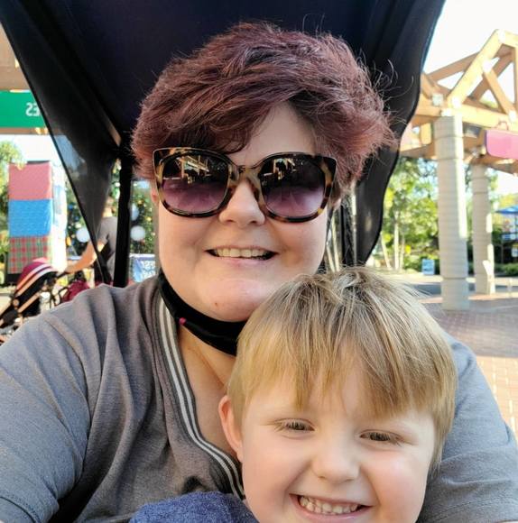 Profile Picture of Christy Pattillo (@cpattillo1) on Poshmark