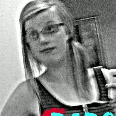 Profile Picture of Jessica Clemmensen (@ilybuddies) on Twitter