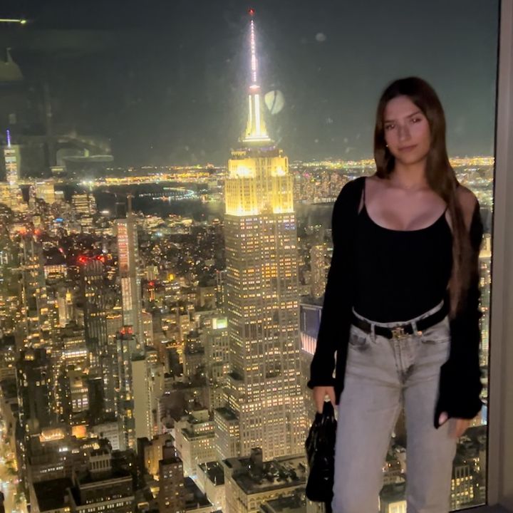 Profile Picture of júlia (@_juliaguardiola) on Tiktok