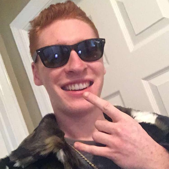 Profile Picture of Brandon Crigler (@b_crig) on Poshmark