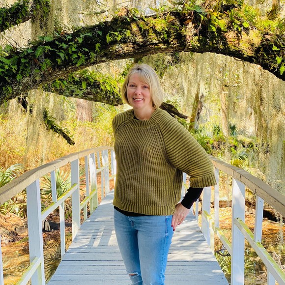 Profile Picture of Jody Morehouse (@jodymorehouse) on Poshmark