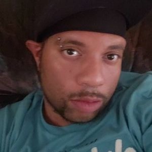 Profile Picture of Jerry Graves (@JerryGr87936704) on Twitter