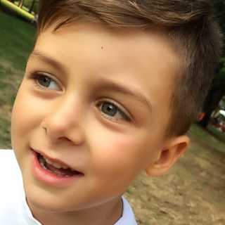 Profile Picture of Eva Aron (@eva.gjoka.7) on Facebook