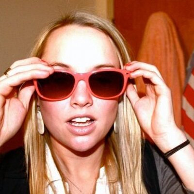 Profile Picture of Sara Foot (@SarahFoo13) on Twitter