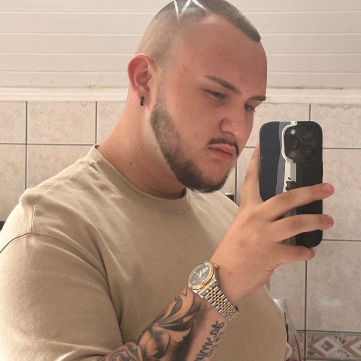 Profile Picture of Dino Mehić (@mhc.dino) on Tiktok