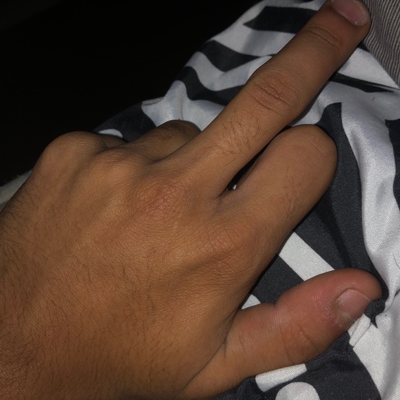 Profile Picture of Daniel Kendrick (@backless) on Poshmark