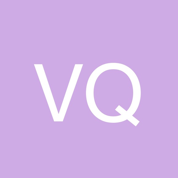 Profile Picture of Vanessa Quinn (@vanessagquinn) on Poshmark