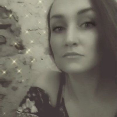 Profile Picture of Stephanie Nicole Boyer (@StephLovesStuff) on Twitter