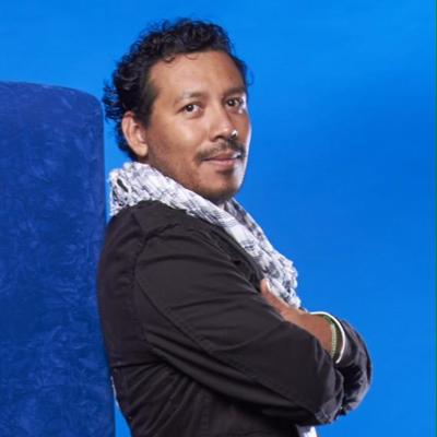 Profile Picture of Christian Espino (@james_rocksonic) on Twitter