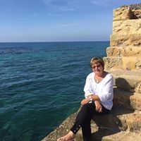 Profile Picture of Eleni Arvanitis (@arvanitiseleni) on Pinterest