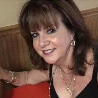 Profile Picture of Joan McQuillan Thrall (@joan.thrall) on Facebook