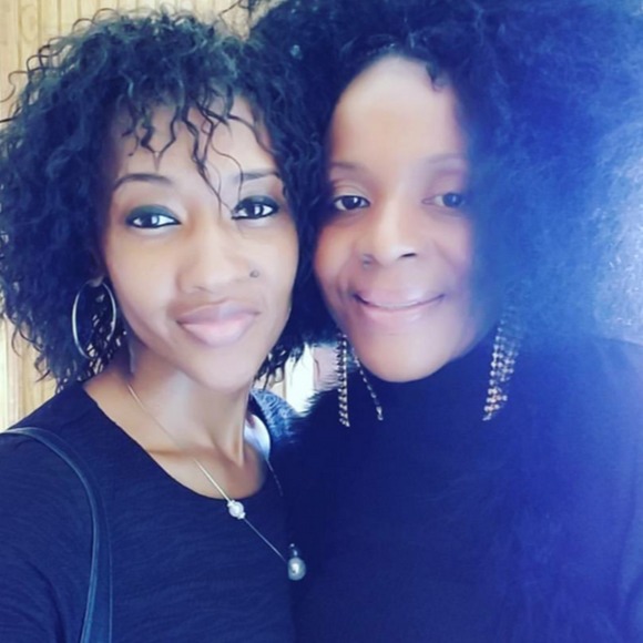 Profile Picture of Stella Richardson (@stllrchrdsn) on Poshmark