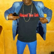 Profile Picture of Howard Crossman (@Krazie1Links) on Twitter