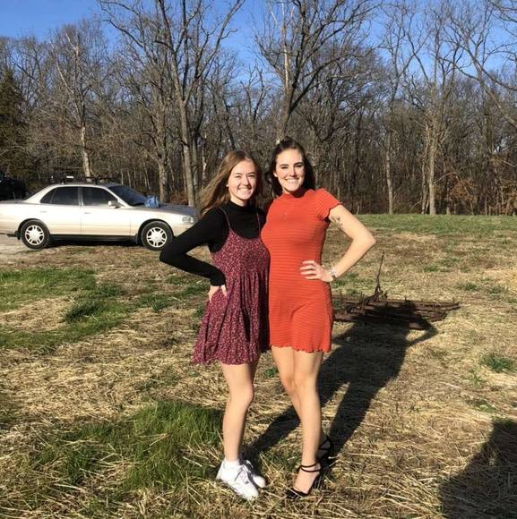 Profile Picture of Kaylee Barron (@kaylee_barron) on Poshmark