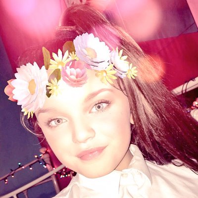 Profile Picture of Ruby Waters (@RubyWat82695938) on Twitter