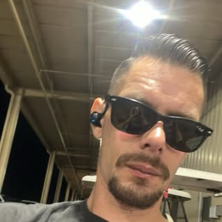 Profile Picture of Jeffrey Ebling (@eblingjeffrey) on Instagram
