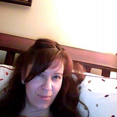 Profile Picture of Dee Holt (@heart8ke) on Twitter