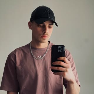 Profile Picture of Daniel Azar (@lazar_dan) on Instagram