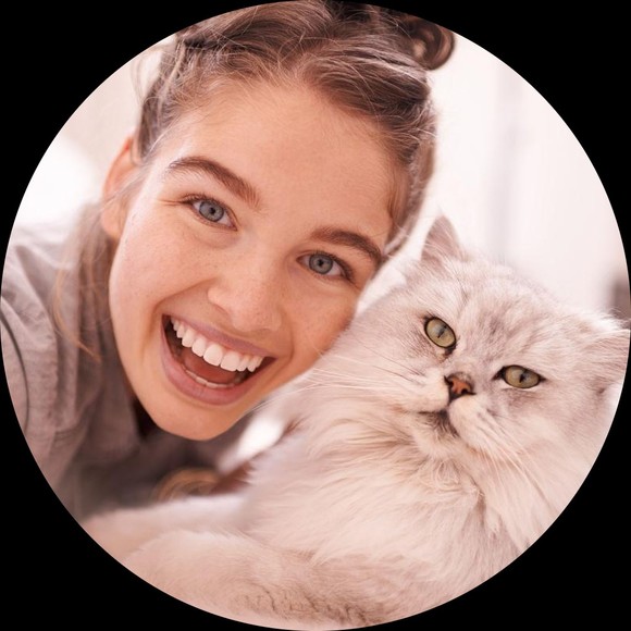 Profile Picture of Aj Thompson (@thompsona9) on Poshmark