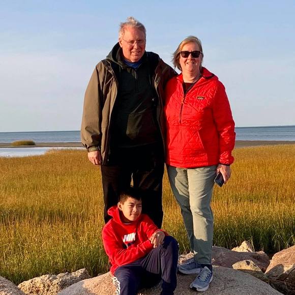 Profile Picture of Marybeth Bonadies (@mbonadies) on Poshmark