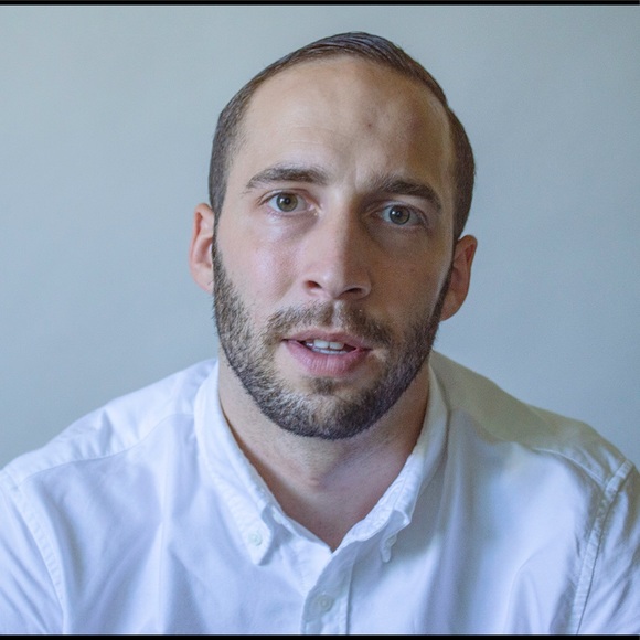 Profile Picture of Matthew Hood (@mhood3) on Poshmark