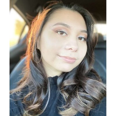 Profile Picture of Vivian Nevarez (@VivianNevarez2) on Twitter