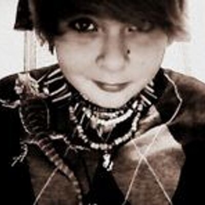 Profile Picture of Cordia Samayoa (@David_Uow) on Twitter