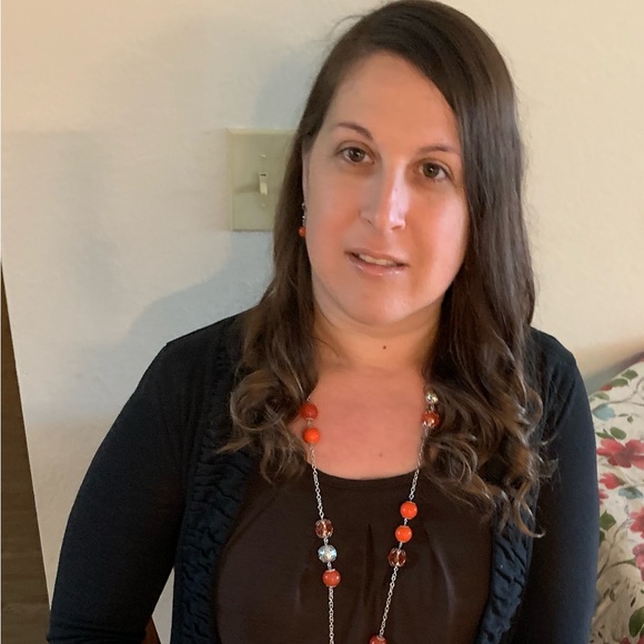 Profile Picture of Andrea Scianni (@andreascianni) on Poshmark