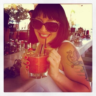Profile Picture of Isabella Rosov (@JezebelR) on Twitter