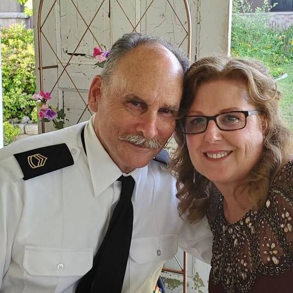 Profile Picture of Mary Gonnering (@marylkirk) on Poshmark