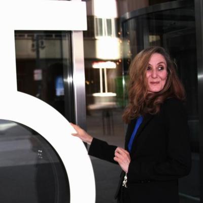 Profile Picture of Paula Zimmerman (@Liquid_Violet2) on Twitter