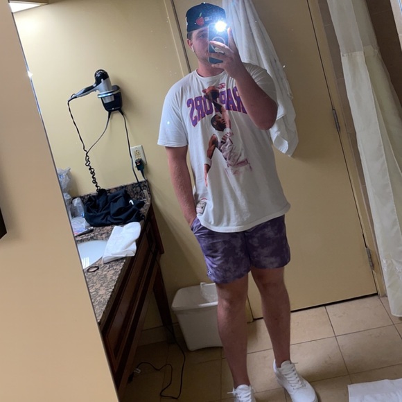 Profile Picture of Brandon Manley (@brandonmanle984) on Poshmark